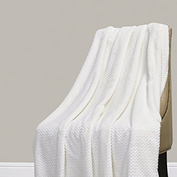 Simple&Opulence Solid Coral Jacquard Dot Velvet Throw Blanket (Cream, 50"x60")