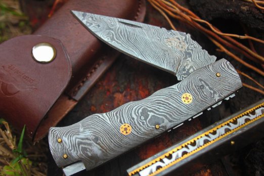 DKC-200 MOONRAKER Pocket Folding Damascus Hunting Knife 8" Long, 3.25" Blade 4.75" Folder 10oz DKC Knives TM Work of Art !