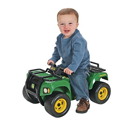 John Deere Sit-N-Scoot Buck With Lights And Sounds