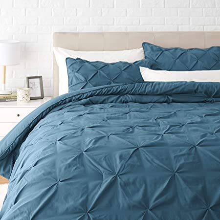 AmazonBasics Pinch Pleat Down-Alternative Comforter Bedding Set - Full/Queen, Dark Teal