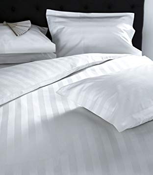 Linenwalas 300 TC 100% Cotton Stripes Bedsheet with 2 Pillow Covers - 100"X108"