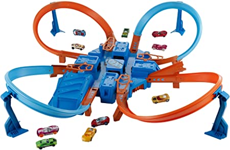 Hot Wheels DTN42 Criss Cross Crash Playset with One Die-Cast Car