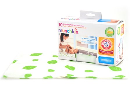 Munchkin Arm and Hammer Disposable Changing Pad, 10 Count