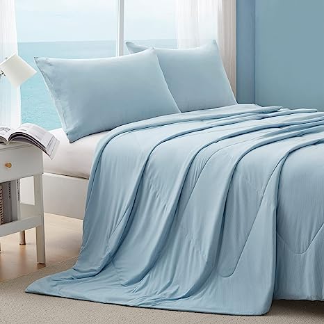 LUXEAR Cooling Comforter - Double Sided Cold Effect Blanket with Arc-Chill Q-Max &gt;0.5 Cooling Fiber, Lightweight Summer Quilt Absorbs Heat to Keep Adults/Children/Babies Cool on Warm Nights- Blue