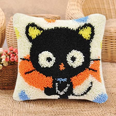 MLADEN Latch Hook Kits for DIY Throw Pillow Cases Sofa Cushion Cover Crochet Needlework Crafts for Kids and Adults 17" X 17" (cat)