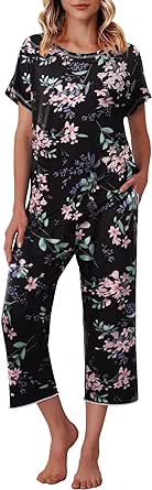 Ekouaer Womens Capri Pajama Sets 2 Piece Floral Print Short Sleeve Sleepwear Top and Capri Pants Soft Loungewear with Pockets