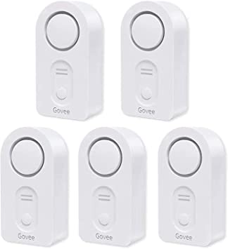 Govee Water Detectors 5 Pack, 100dB Adjustable Audio Alarm, Sensitive Leak and Drip Alert, for Kitchen Bathroom Basement (Battery Included)