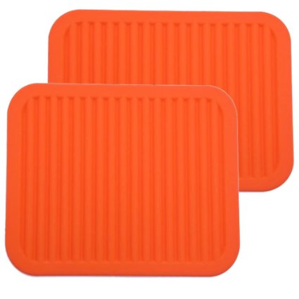 ME.FANTM Multi-purpose Silicone Pot Holders, Trivets, Spoon Rest, Baking Gadget Kitchen Table Mat and Oven Use - Insulated, Flexible, Durable, Non Slip Hot Pads and Coasters Cup (2 Set) Orange