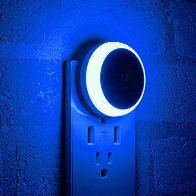 Blue Night Light, Plug-in Nightlight with Dusk to Dawn Sensor, Automatic On and Off, Energy Efficient, 2 Pack