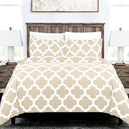Egyptian Luxury Quatrefoil Duvet Cover Set - 3-Piece Ultra Soft Double Brushed Microfiber Printed Cover with Shams - Full/Queen - Cream/White