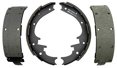 ACDelco 17705R Professional Riveted Rear Drum Brake Shoe Set