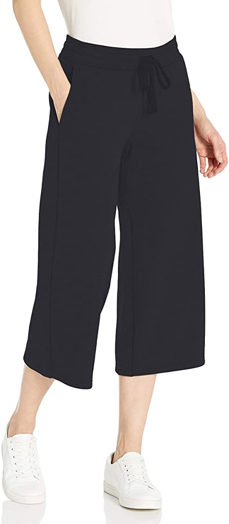 Amazon Essentials Women's French Terry Fleece Wide-Leg Crop Sweatpant