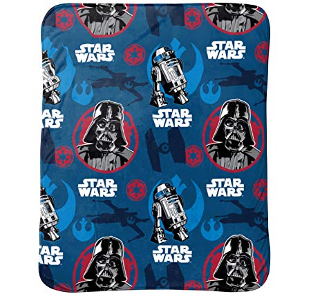 Star Wars Classic Vader and R2D2 40" x 50" Travel Blanket