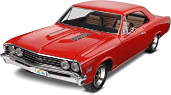 Revell 1:25 '67 Chevelle SS 396 Plastic Model Kit