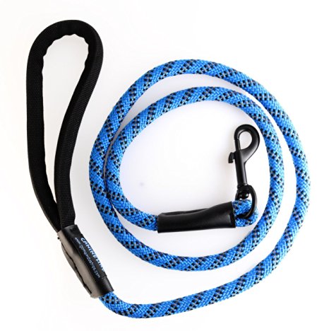 GOMA INDUSTRIES soft reflective Dog Leash- Quality bright nylon increased safety for night walking - perfect for Medium and Large breeds - ergonomic anti-slip grip made with mountain climbing material