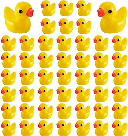 100 Pieces Mini Resin Slime Charms Duck Yellow Miniature Duck Figures Micro Fairy Garden Landscape Aquarium Dollhouse Ornament for Christmas Accessories