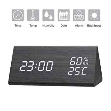 GEEKERS Digital Alarm Clock, Wooden LED Alarm Clock with Triple Alarms, 3 Levels Brightness Dimmer, Big Digit Display Date, Temperature and Humidity for Home Bedrooms