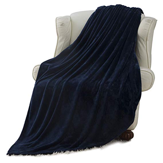 Moonen Flannel Throw Blanket Luxurious Twin Size Lightweight Plush Microfiber Fleece Comfy All Season Super Soft Cozy Blanket for Bed Couch and Gift Blankets (Navy Blue, 60x80 Inches)