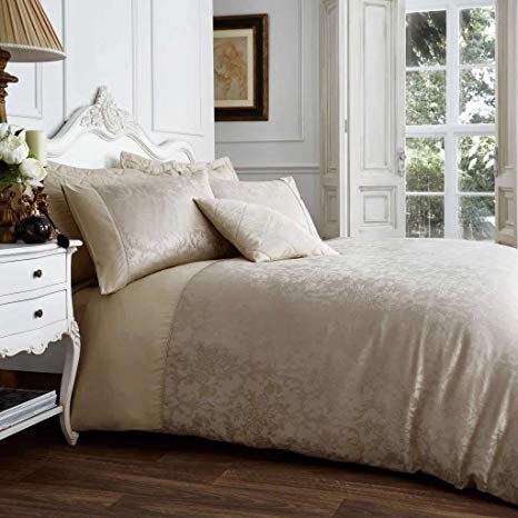 Gaveno Cavailia Jacqaurd VINCENZA Bed Set with Duvet Cover and Pillow Case, Polyester-Cotton, Mink, Double