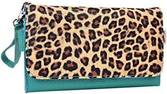 Kroo Clutch Wristlet Wallet for 5.75-Inch Smartphones - Retail Packaging - Green with Brown Leopard Spots