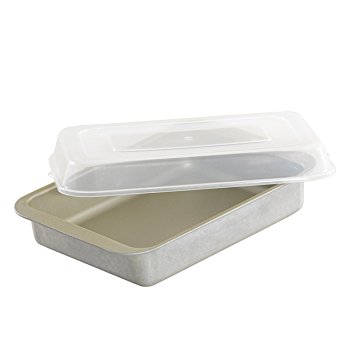 Nordic Ware Compact Ovenware Covered Browine/Cake Pan