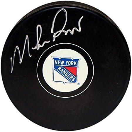 New York Rangers Mike Richter signed puck
