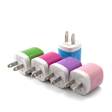 Wall Charger plug, MyGo2Shop 5 Pcs USB Wall Charger for android and iPhone 6 5 5s 5c 4s, Ipad 2 3 4, Ipad Mini, Ipod Touch, Ipod Nano, Samsung Galaxy S5 S4 S3 Note 2 3 (5 Pack Multi Color)   Micro Fiber scree cleaning cloth