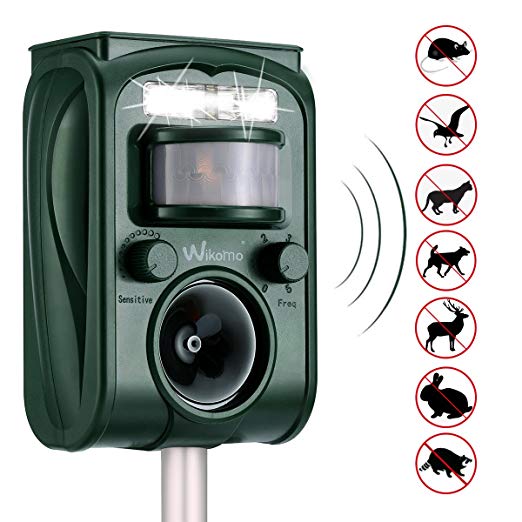 Wikomo Animal Repeller, Waterproof Animal Repeller Rodent and Pest Repeller Cats, Dogs, Mice, Rabbit, Squirrel Repeller, Motion Activated and Ultrasonic Sound to Repel Animal Away