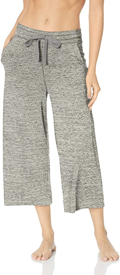 Amazon Brand - Mae Women's Loungewear Supersoft French Terry Cropped Pant