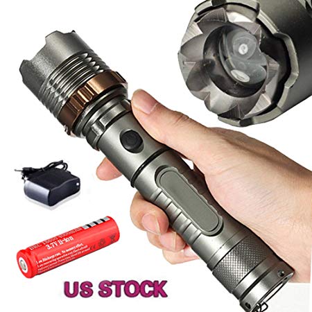 4000LM LED T6 Zoomable Focus Flashlight Torch Lamp   18650 Battery   US Plug AC Charger