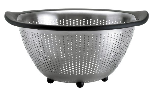 OXO Good Grips 3-Quart Stainless Steel Colander