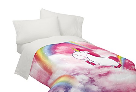 Universal Unicorn Fluffy Rainbows Twin/Full Comforter