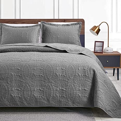 Love's cabin Twin Quilt Set Grey Bedspreads - Soft Bed Summer Quilt Lightweight Microfiber Bedspread- Modern Style Coin Pattern Coverlet for All Season - 2 Piece (1 Quilt, 1 Pillow Sham)