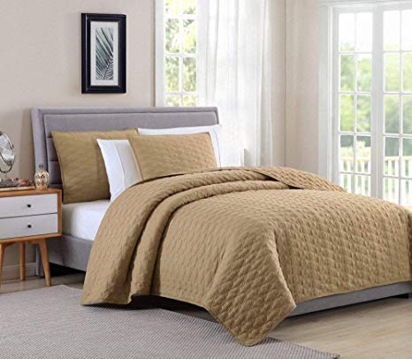 Bourina Soft Quilt 3-Piece Quilt Set - Microfiber Lightweight Comforter Oversized Bedspread Coverlet Set Oversized King 108" x 96", Gold