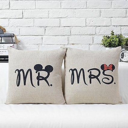 Uphome 18-inch Cotton Linen Decorative Couple Throw Pillow Cover Cushion Case Couple Pillow Case Set of-2 Mr & Mrs