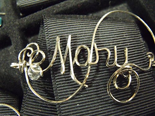 Mary Name PIN, Personalized name, MARY, or ANY name, Sweetheart pin, handmade pin, made in the USA,