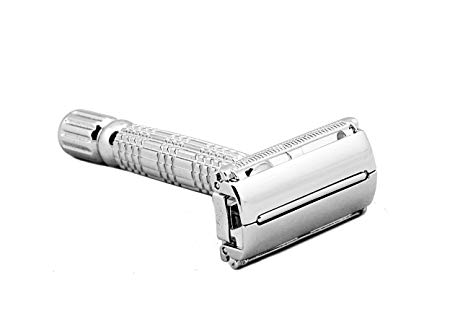 Bigfoot Shaves | Butterfly Open Double Edge Single Blade Safety Razor Kit | Classic Razor | Smooth Shave without Razor Burns | Excellent Gift Idea | Includes: Travel Case, Mirror & Blades | Silver
