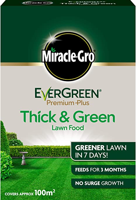 Miracle-Gro EverGreen Premium Plus Thick & Green Lawn Food 8kg - 100 m2