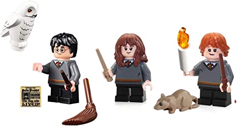 LEGO Harry Potter Minifigure Combo - Harry Potter, Hermione, Ron Weasley (with Wands and Display Stands)