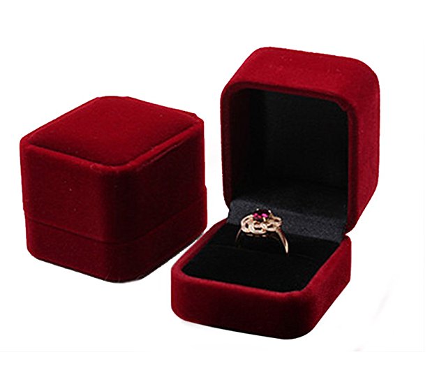 Classic Velvet Engagement Ring Box (Dark Red)