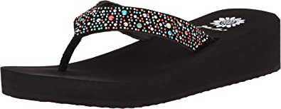 Yellow Box Women's Africa Flip Flop