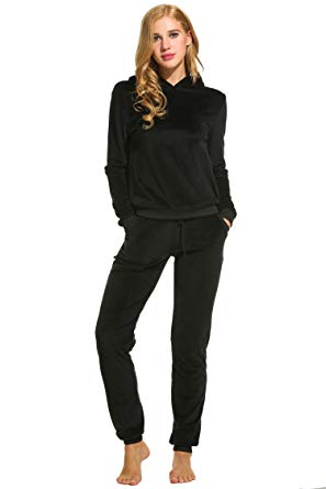 Hotouch Women's Solid Velour Sweatsuit Set Hoodie and Pants Sport Suits Tracksuits