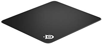 SteelSeries QcK Edge - Cloth Gaming Mouse Pad - Never-fray Stitched Edges - Optimized For Gaming Sensors - Maximum Control - Size L